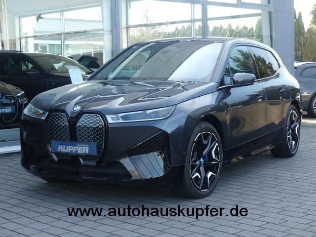 BMW iX 7.290 km 66.900 &euro; Vaihingen / Enz 71665