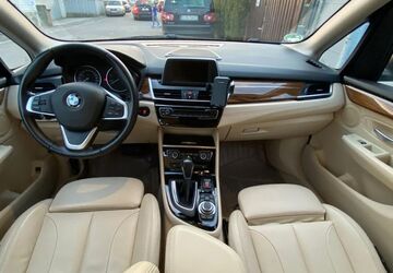 BMW 218 Active Tourer 200.100 km 11.900 &euro; Stuttgart 70567