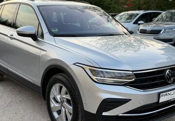 VW Tiguan 172.000 km 18.999 &euro; Stuttgart-Möhringen 70567