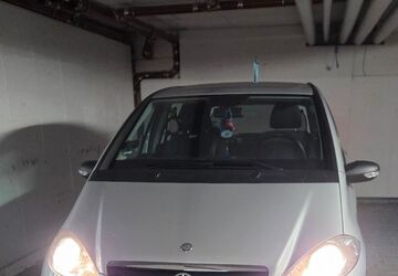 Mercedes-Benz A 180 155.500 km 2.650 &euro; Böblingen 71034