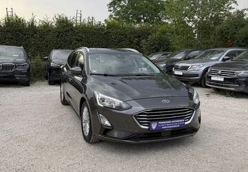 Ford Focus 89.000 km 10.979 &euro; Stuttgart 70567