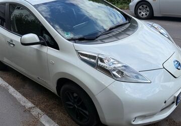 Nissan Leaf 160.000 km 3.390 &euro; Stuttgart 70178