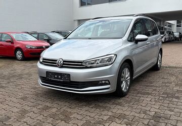 VW Touran 40.688 km 21.995 &euro; Stuttgart 70597