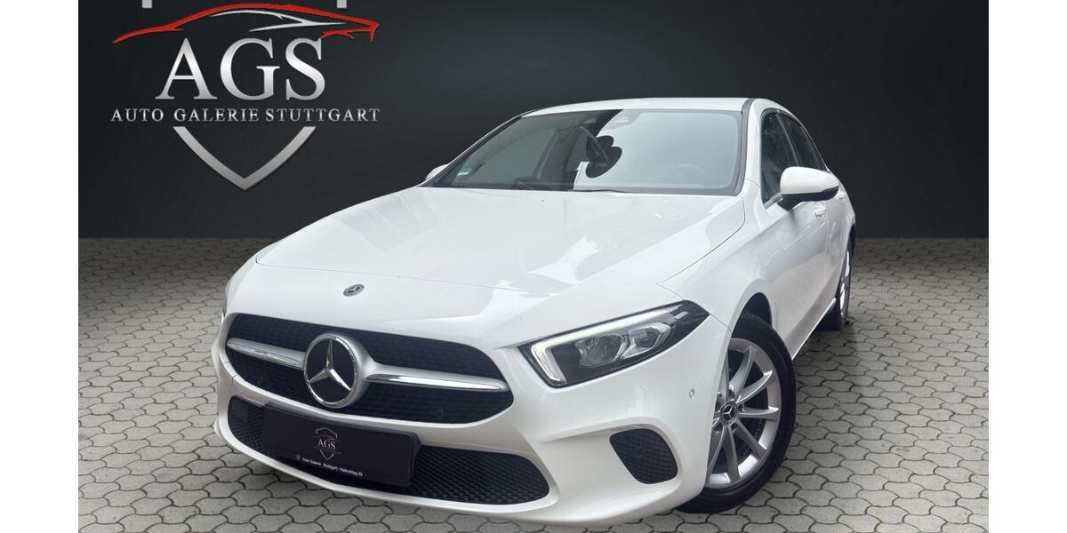Mercedes-Benz A 180 84.000 km 19.590 &euro; Stuttgart 70376