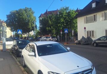 Mercedes-Benz E 220 174.000 km 21.500 &euro; Stuttgart 70173