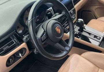 Porsche Macan 92.000 km 49.000 &euro; Stuttgart 70173