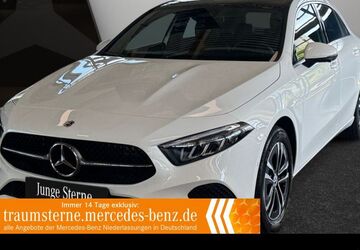 Mercedes-Benz A 250 10.896 km 30.390 &euro; Stuttgart 70469