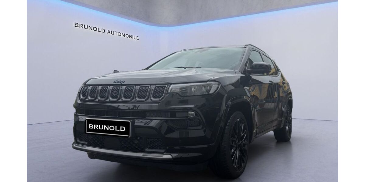 Jeep Compass 19.200 km 26.900 &euro; Stuttgart 70565