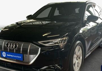Audi e-tron 32.917 km 28.590 &euro; Esslingen 73730