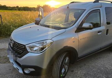 Dacia Dokker 102.000 km 13.490 &euro; Esslingen 73734