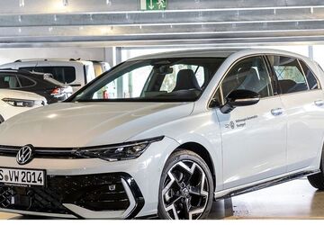 VW Golf 9.990 km 32.990 &euro; Stuttgart-Wangen 70188