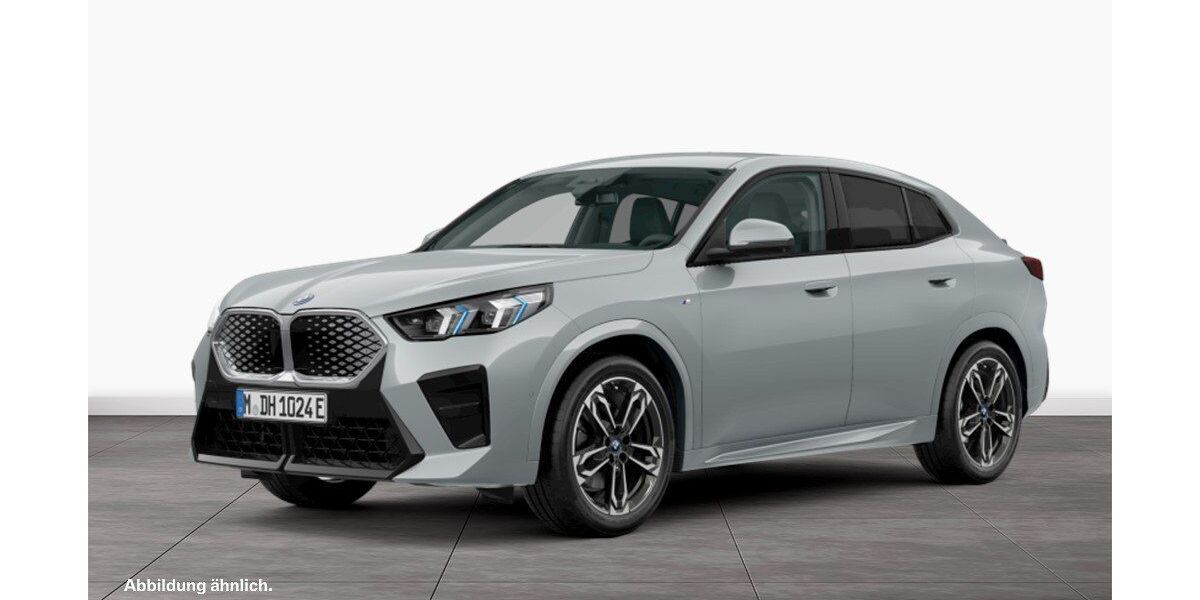 BMW iX2 13.822 km 52.490 &euro; Stuttgart 70569