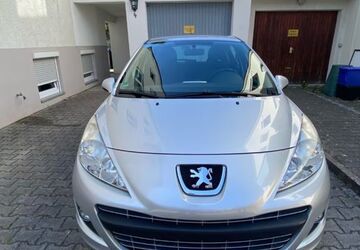 Peugeot 207 53.000 km 4.750 &euro; Leinfelden-Echterdingen 70771