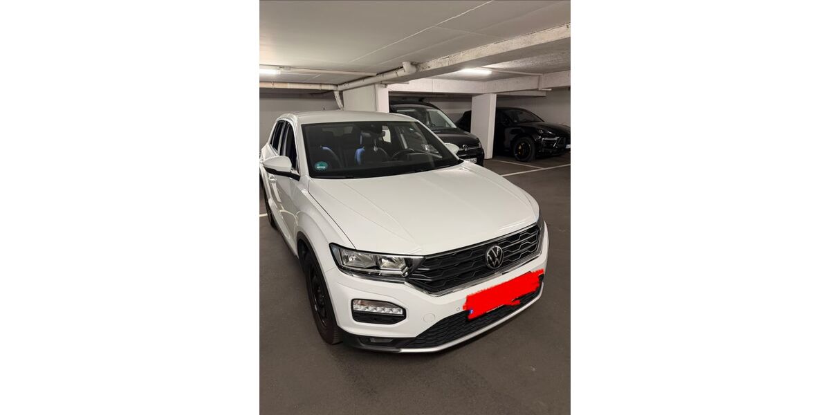 VW T-Roc 34.180 km 20.400 &euro; Stuttgart 70190
