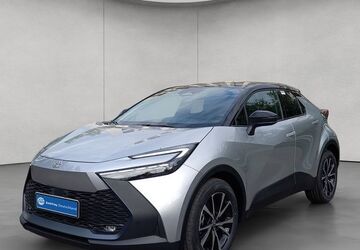 Toyota C-HR 1.450 km 32.490 &euro; Stuttgart 70469