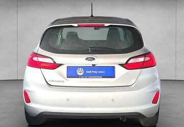 Ford Fiesta 27.549 km 13.400 &euro; Stuttgart 70190