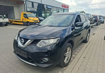 Nissan X-Trail 198.800 km 8.999 &euro; Stuttgart 70374