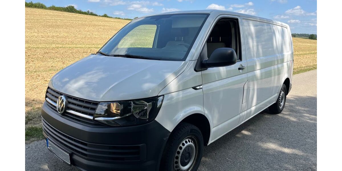 VW T6 Transporter 183.950 km 9.200 &euro; Hildrizhausen 71157