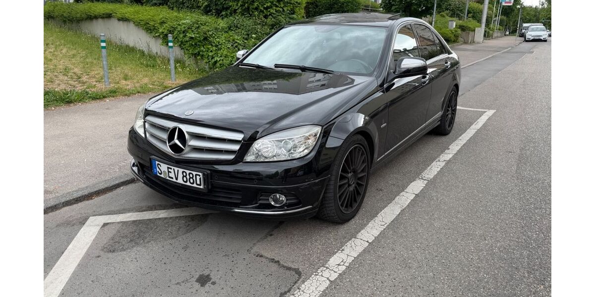 Mercedes-Benz C 220 194.535 km 6.000 &euro; stuttgart 70437
