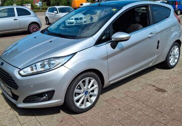 Ford Fiesta 35.000 km 6.350 &euro; Filderstadt 70794