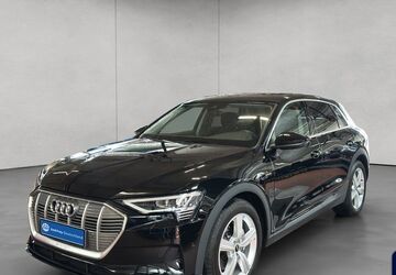 Audi e-tron 43.251 km 26.890 &euro; Stuttgart 70565