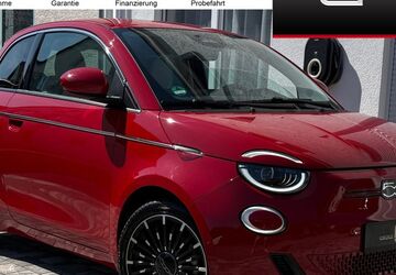 Fiat 500e 11.000 km 21.999 &euro; Weil im Schönbuch 71093