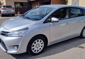 Toyota Verso 177.850 km 10.999 &euro; Leonberg Gebersheim 71229