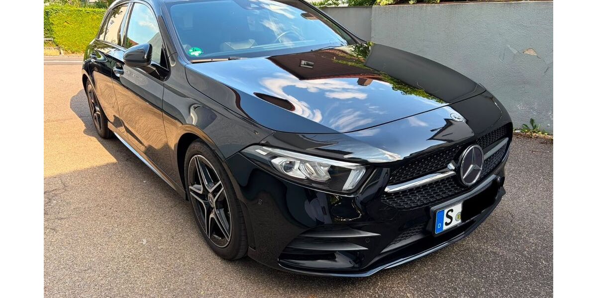Mercedes-Benz A 180 119.500 km 16.000 &euro; Stuttgart 70437
