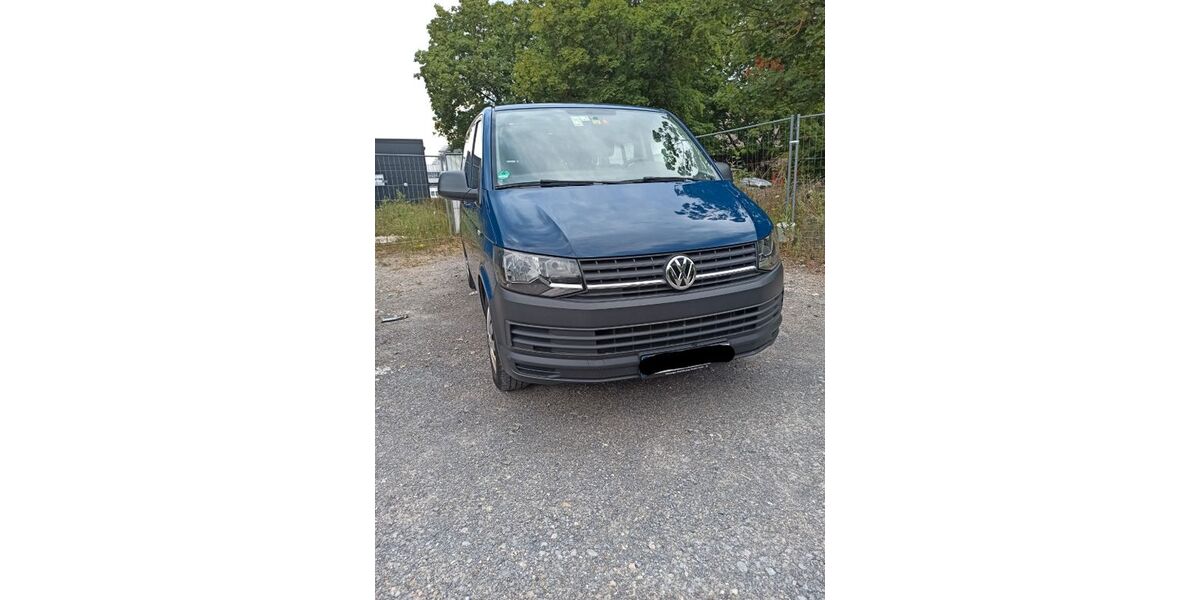 VW T6 Transporter 217.000 km 13.999 &euro; Stuttgart 70178