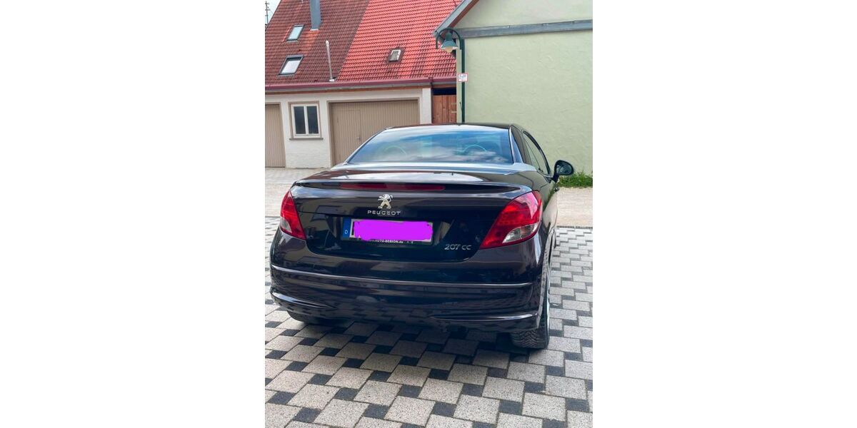 Peugeot 207 200.000 km 3.500 &euro; Korntal-Münchingen 70825