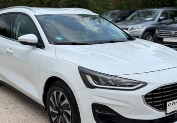Ford Focus 99.000 km 13.999 &euro; Stuttgart-Möhringen 70567