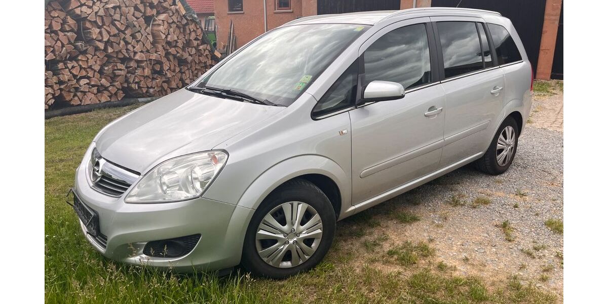 Opel Zafira 238.287 km 2.599 &euro; Althengstetten 75382