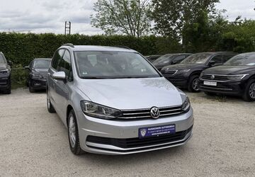 VW Touran 122.000 km 16.489 &euro; Stuttgart 70567