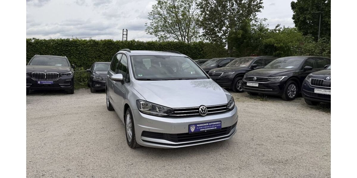 VW Touran 122.000 km 16.489 &euro; Stuttgart 70567