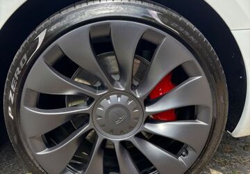 Tesla Model 3 101.000 km 26.300 &euro; Stuttgart 70435