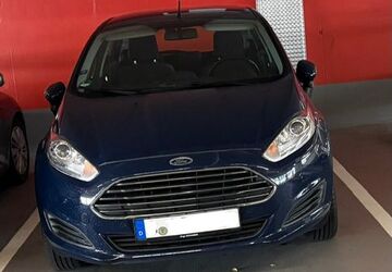 Ford Fiesta 36.000 km 7.300 &euro; Ebersbach 73061